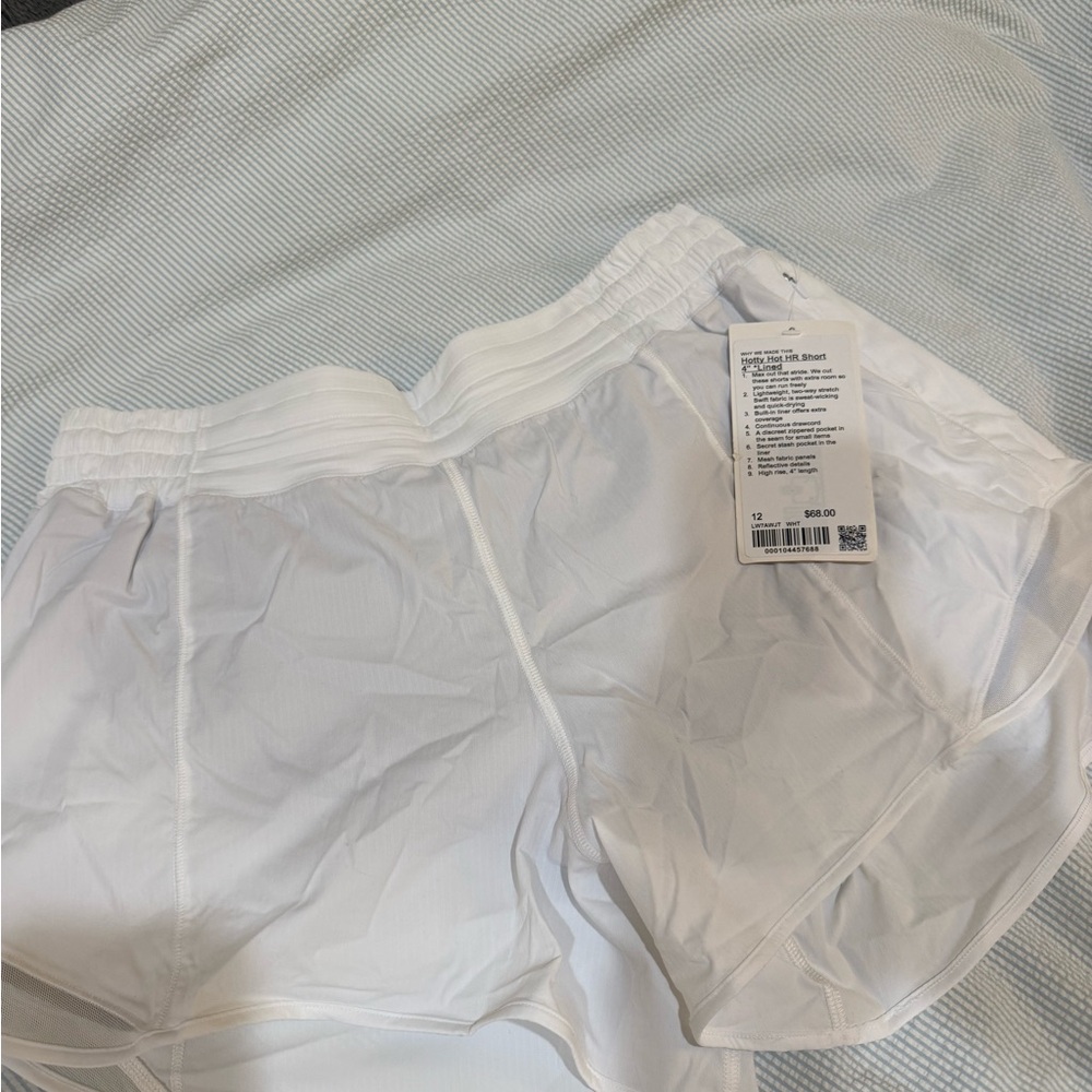Lululemon Athletica White Shorts-never worn